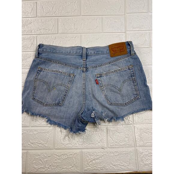501 Levi’s Jean Shorts - Picture 2 of 5